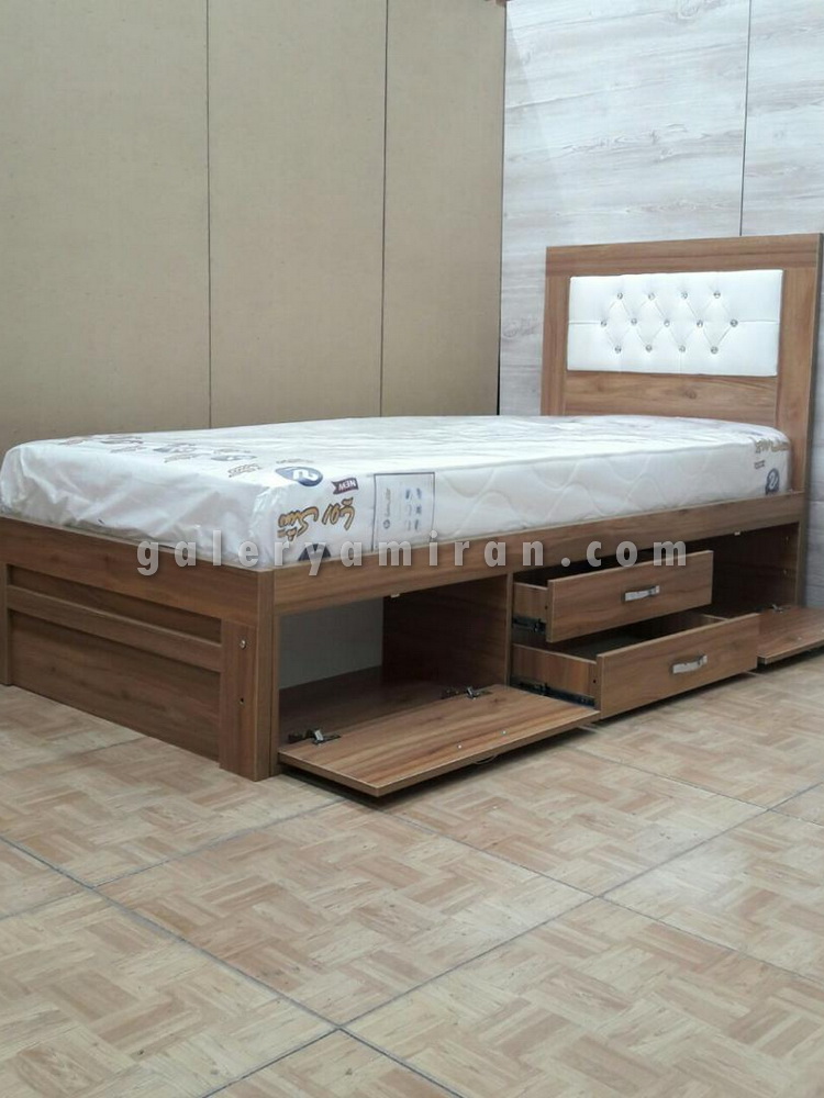 تخت دو نفره رنگ بندی چوب و لمسه | گالری چوبی امیران | تولید کننده و پخش  کننده انواع کمد